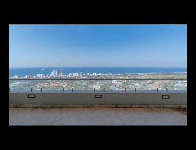 3 BEDROOM APARTMENT FOR SALE IN UMHLANGA RIDGE